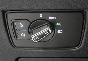 Подержанный автомобиль Volkswagen Arteon 2018 года (16 фото)