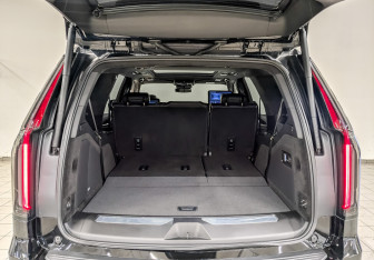 Новый Cadillac Escalade Suv 2024 (8 фото)