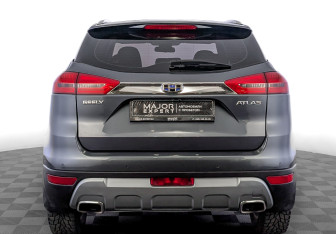 Подержанный автомобиль Geely Atlas 2019 года (6 фото)