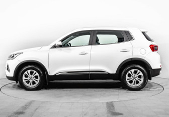 Подержанный автомобиль Chery Tiggo 4 Pro 2023 года (4 фото)