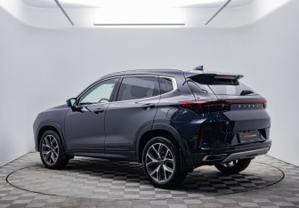 Подержанный автомобиль Exeed LX 2022 года (7 фото)