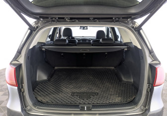 Подержанный автомобиль Kia Sorento 2019 года (9 фото)