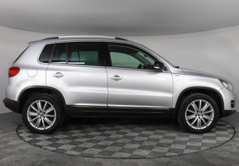 Подержанный автомобиль Volkswagen Tiguan 2013 года (4 фото)