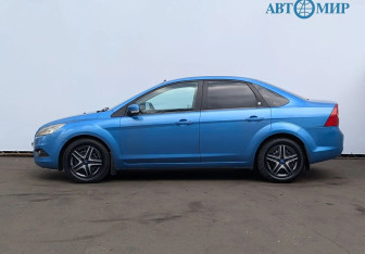 Подержанный автомобиль Ford Focus Sedan 2008 года (5 фото)