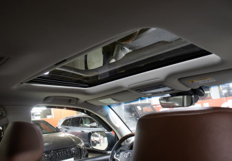 Подержанный автомобиль Toyota Land Cruiser Suv 2016 года (18 фото)