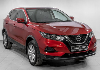 Подержанный автомобиль Nissan Qashqai 2021 года (3 фото)