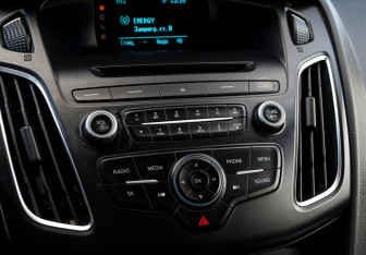 Подержанный автомобиль Ford Focus Wagon 2018 года (13 фото)