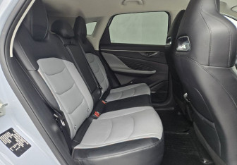 Подержанный автомобиль BAIC X55 2024 года (11 фото)