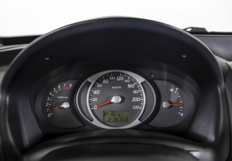 Подержанный автомобиль Hyundai Tucson 2008 года (11 фото)