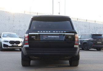 Подержанный автомобиль Land Rover Range Rover 2016 года (6 фото)