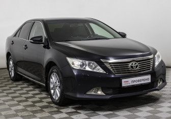 Подержанный автомобиль Toyota Camry Sedan 2014 года (3 фото)