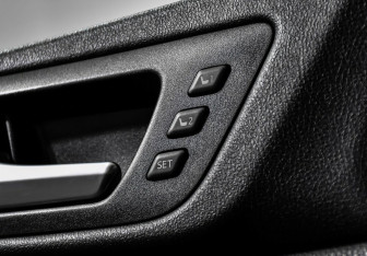 Подержанный автомобиль Toyota Highlander 2014 года (13 фото)