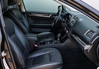 Подержанный автомобиль Subaru Outback Wagon 2017 года (11 фото)