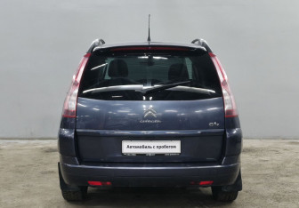 Подержанный автомобиль Citroen C4 Picasso 2011 года (6 фото)