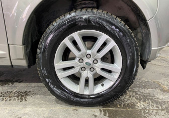 Подержанный автомобиль Land Rover Freelander 2013 года (20 фото)