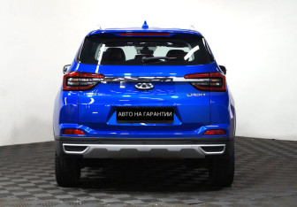 Подержанный автомобиль Chery Tiggo 4 2022 года (4 фото)