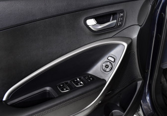 Подержанный автомобиль Hyundai Santa Fe 2017 года (22 фото)