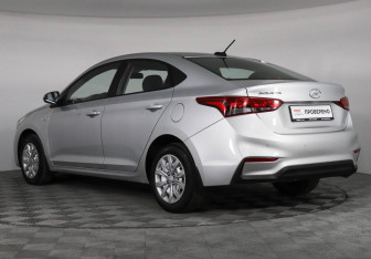 Подержанный автомобиль Hyundai Solaris Sedan 2017 года (7 фото)