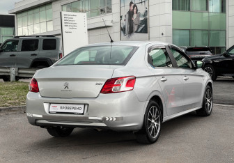 Подержанный автомобиль Peugeot 301 2013 года (5 фото)