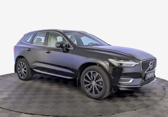 Подержанный автомобиль Volvo XC60 2018 года (3 фото)