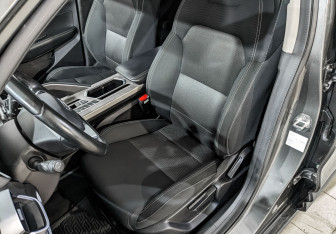 Подержанный автомобиль Geely Coolray 2022 года (19 фото)