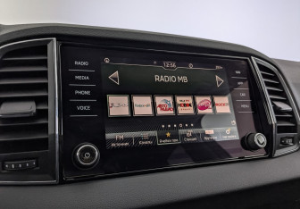 Подержанный автомобиль Skoda Karoq 2021 года (27 фото)