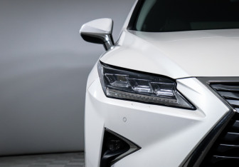 Подержанный автомобиль Lexus RX 2016 года (18 фото)