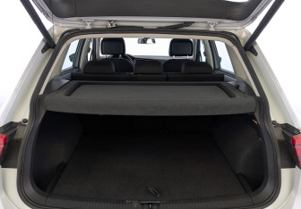 Подержанный автомобиль Volkswagen Tiguan 2020 года (10 фото)