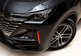 Новый Changan UNI-S 2025 (5 фото)