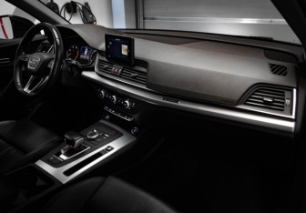 Подержанный автомобиль Audi Q5 2019 года (28 фото)