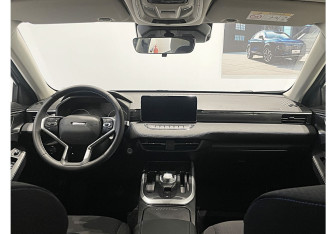 Новый Haval Jolion 2025 (10 фото)