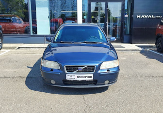 Подержанный автомобиль Volvo S60 2007 года (2 фото)