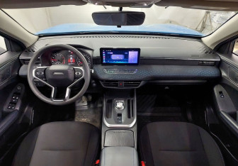 Подержанный автомобиль Haval Jolion 2021 года (11 фото)