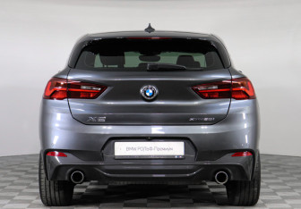 Подержанный автомобиль BMW X2 2021 года (4 фото)