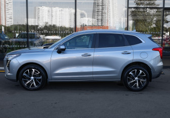 Подержанный автомобиль Haval Jolion 2022 года (8 фото)