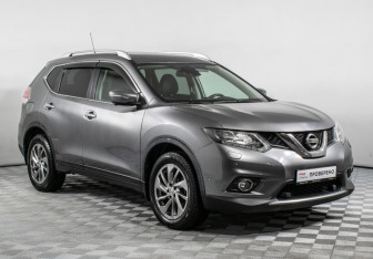 Подержанный автомобиль Nissan X-Trail 2016 года (3 фото)