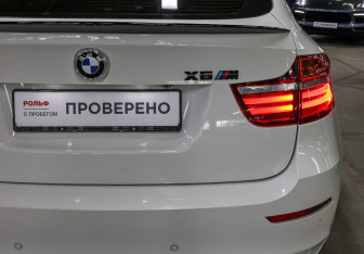 Подержанный автомобиль BMW X6 M 2012 года (36 фото)