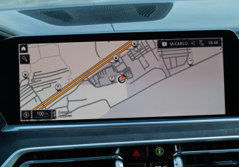 Подержанный автомобиль BMW X6 2021 года (32 фото)
