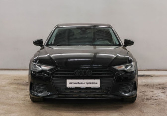 Подержанный автомобиль Audi A6 Wagon 2021 года (2 фото)