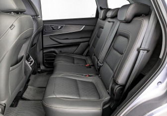 Подержанный автомобиль Chery Tiggo 8 2022 года (26 фото)