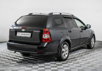 Подержанный автомобиль Chevrolet Lacetti Wagon 2011 года (5 фото)