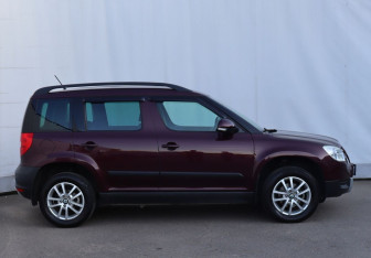 Подержанный автомобиль Skoda Yeti 2012 года (7 фото)