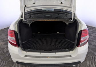 Подержанный автомобиль LADA (ВАЗ) Granta Sedan 2022 года (10 фото)