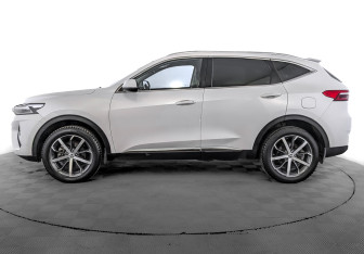 Подержанный автомобиль Haval F7 2021 года (8 фото)