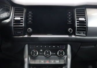 Подержанный автомобиль Skoda Kodiaq 2021 года (19 фото)