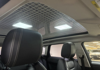 Подержанный автомобиль Land Rover Range Rover Evoque 2017 года (20 фото)