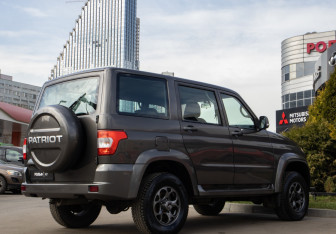 Подержанный автомобиль УАЗ Patriot 2020 года (4 фото)