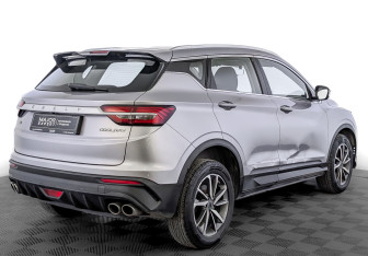 Подержанный автомобиль Geely Coolray 2023 года (5 фото)