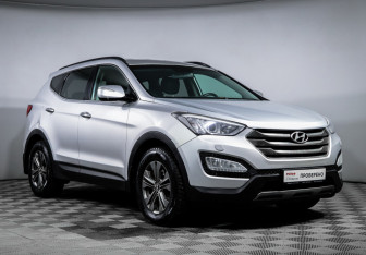 Подержанный автомобиль Hyundai Santa Fe 2012 года (3 фото)
