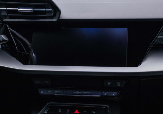 Подержанный автомобиль Audi A3 Sedan 2021 года (14 фото)